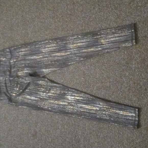 KNOCKOUT BY VICTORIA SECRET BLACK METALLIC LEGGINGS NWOT - Picture 8 of 11